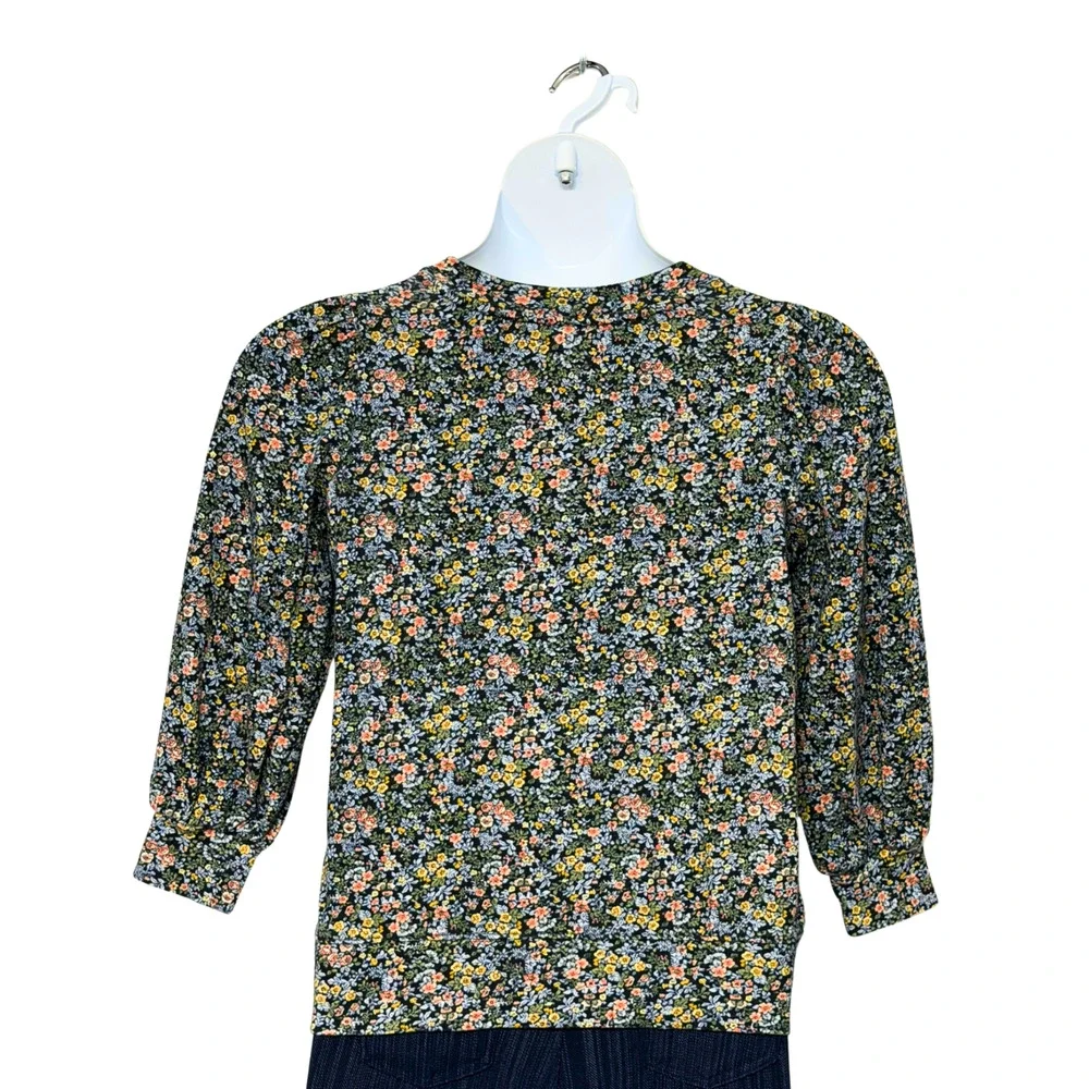 LOFT Sz M Cottage Floral Puff Sleeve Pullover Top Blue Knit Sweatshirt Romantic